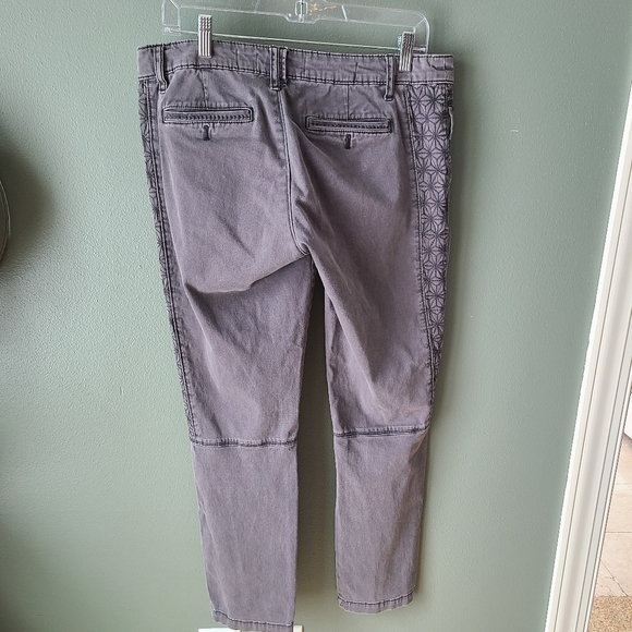 Anthropologie Pilcro and the Letterpress Charcoal Chino Pants, Size 29 - Picture 4 of 4